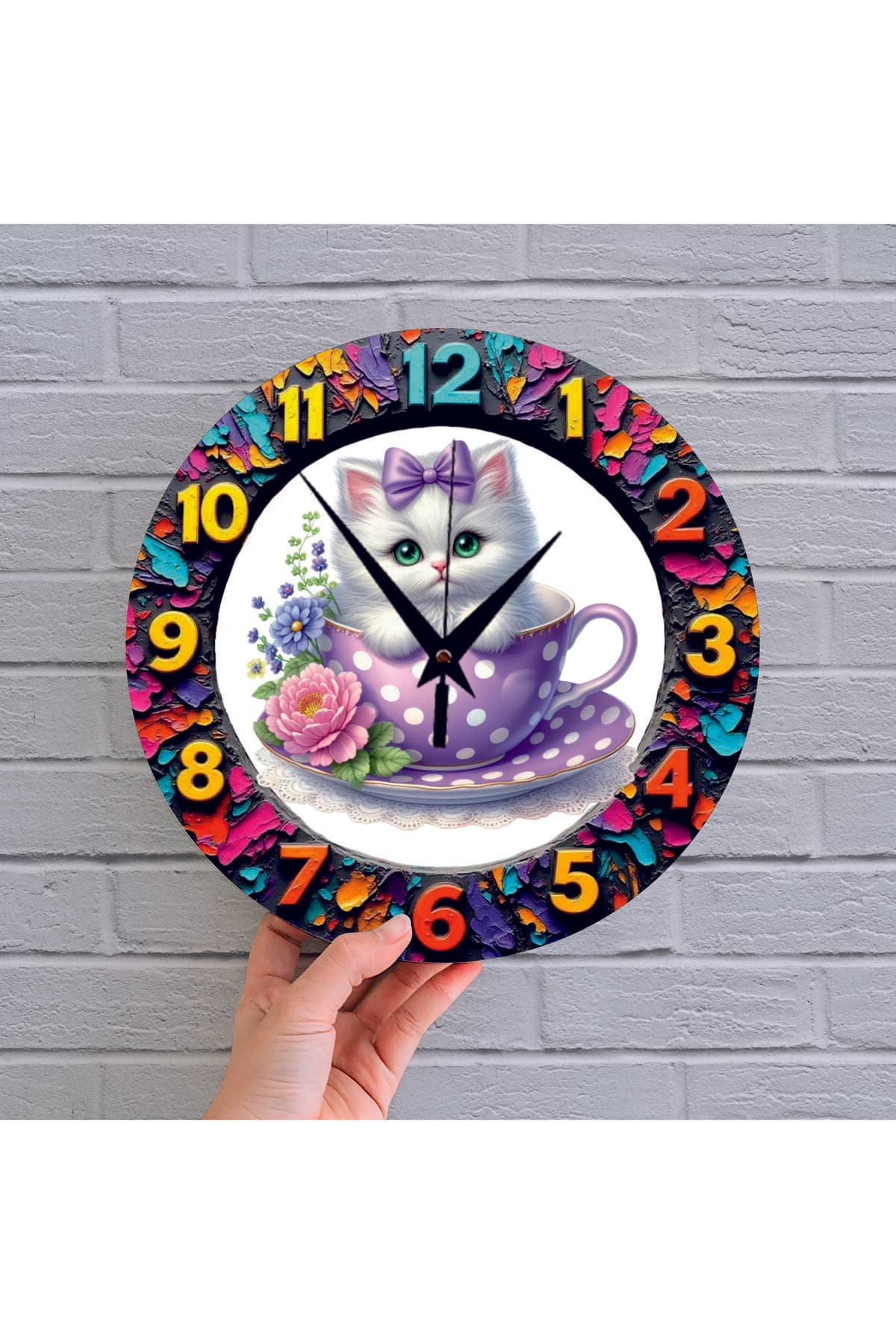 bilge Tasarım 2D GÖRÜNÜMLÜ BASKILI ÇOCUK ODASI Duvar Saati 30 x 30CM