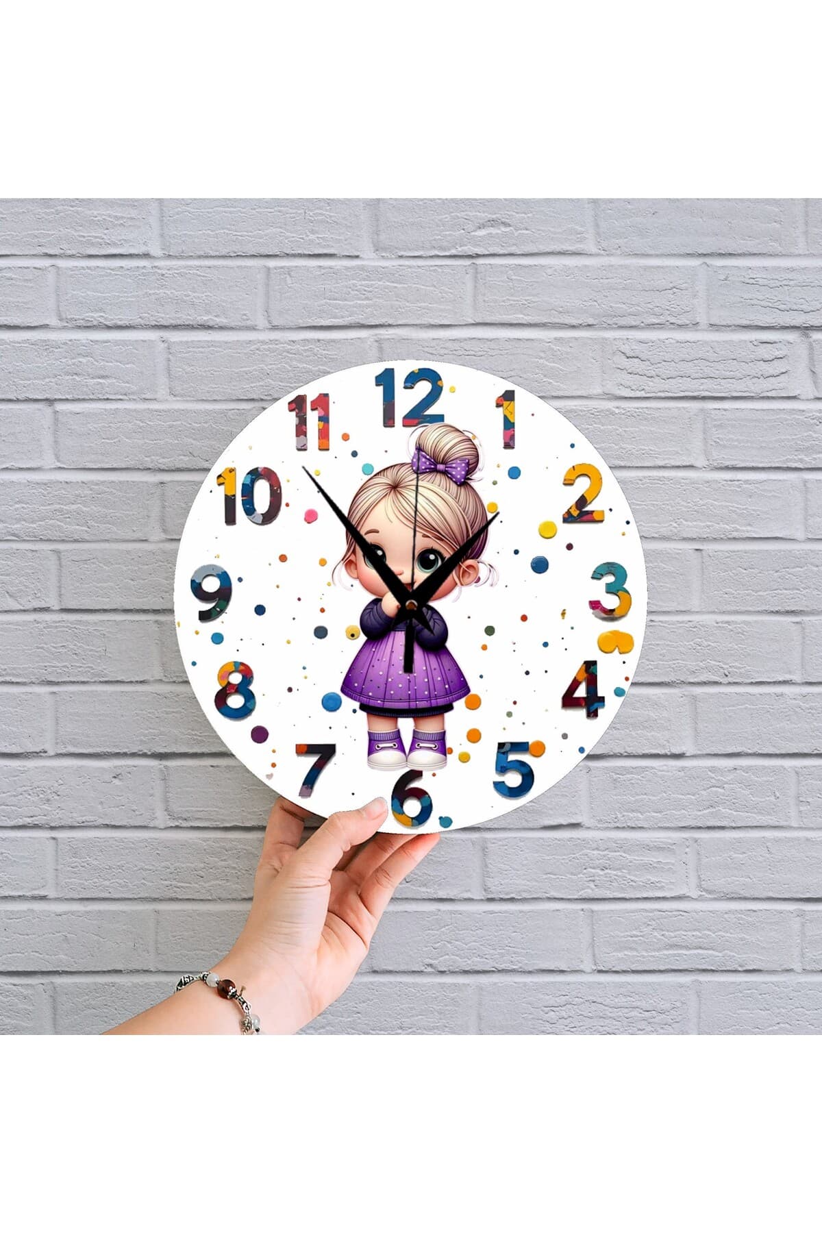 bilge Tasarım Çocuk Odası Duvar Saati 30 x 30 CM